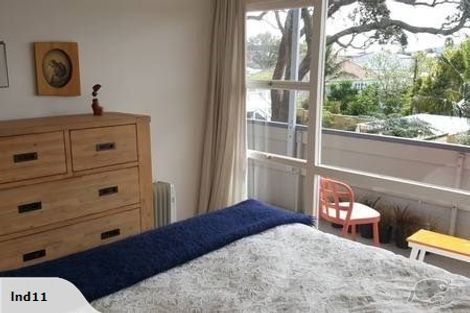 Photo of property in 5/77 Old Lake Road, Narrow Neck, Auckland, 0624