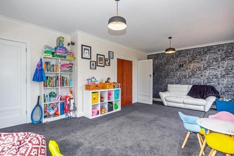 Photo of property in 98a Avenue Road, West End, Timaru, 7910