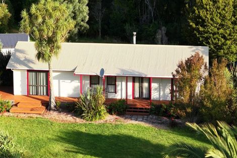 Photo of property in 4589 Karamea Highway, Karamea, 7893
