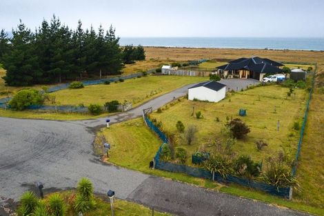 Photo of property in 37 Ocean View Crescent, Rarangi, Blenheim, 7273