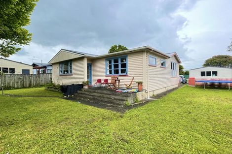 Photo of property in 12 Henry Street, Ebdentown, Upper Hutt, 5018