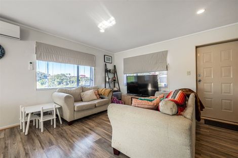 Photo of property in 42 Manston Road, Mangere, Auckland, 2022