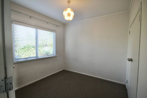 Photo of property in 10 Saffron Street, Birkdale, Auckland, 0626