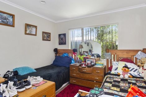 Photo of property in 5 Mahina Place, Mount Maunganui, 3116