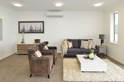 Photo of property in 45 Panorama Heights, Orewa, 0931