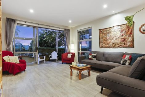 Photo of property in 87 Buckley Avenue, Hobsonville, Auckland, 0616