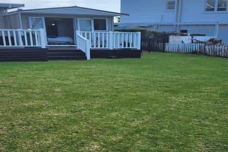 Photo of property in 2 Roretana Drive, Athenree, Katikati, 3177