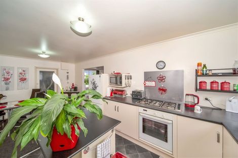 Photo of property in 55 Kawei Road, Ohawe, Hawera, 4671