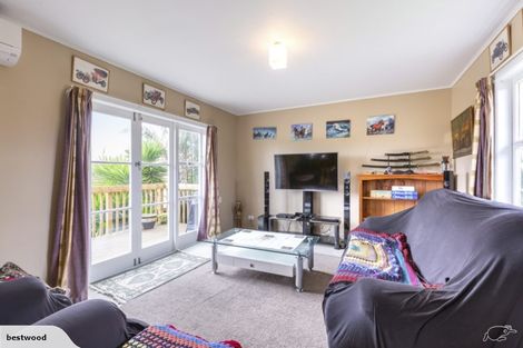 Photo of property in 52a Elizabeth Street, Tuakau, 2121