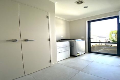 Photo of property in 5 Louis Braille Lane, Flat Bush, Auckland, 2019