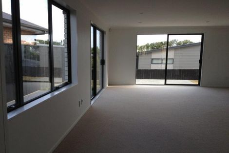 Photo of property in 7 Lane Cameron Place, Flat Bush, Auckland, 2019