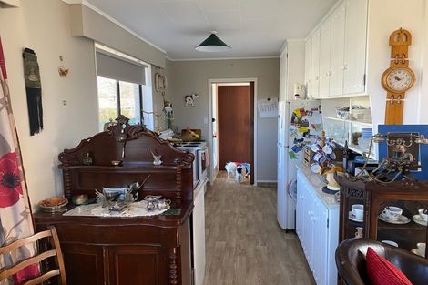 Photo of property in 13 Victoria Avenue, Dannevirke, 4930