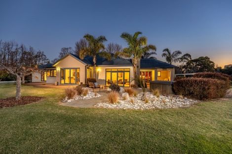 Photo of property in 32 Broadsea Avenue, Ruby Bay, Mapua, 7005