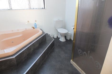 Photo of property in 12 Low Avenue, Foxton Beach, Foxton, 4815