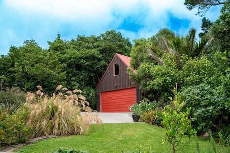 Photo of property in 64 Nalanda Crescent, Broadmeadows, Wellington, 6035