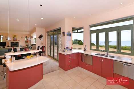 Photo of property in 42 Brooks View Heights, Tasman, Upper Moutere, 7173