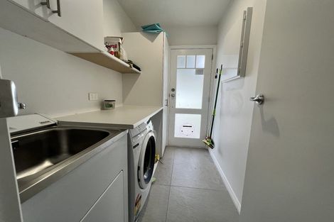 Photo of property in 63 Taylor Street, Cambridge, 3434