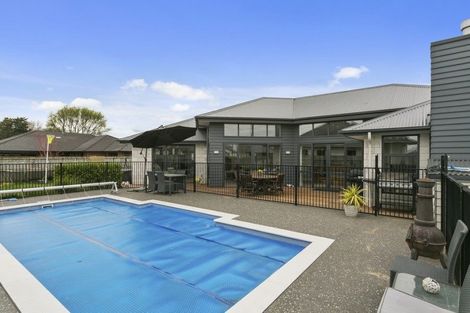 Photo of property in 38 Tulip Drive, Cambridge, 3434