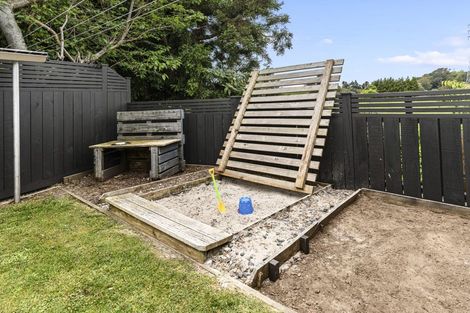 Photo of property in 30 Saxton Road, Upper Vogeltown, New Plymouth, 4310