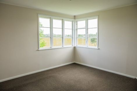 Photo of property in 87-89 Beresford Street, Bayswater, Auckland, 0622