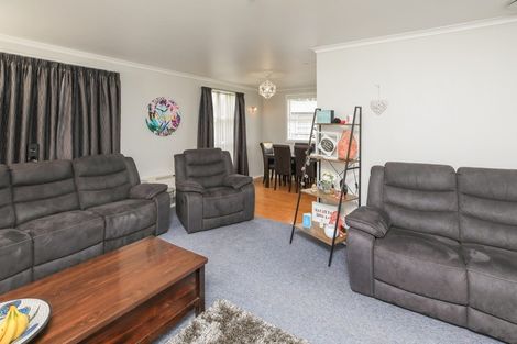 Photo of property in 16 Lugton Street, Nawton, Hamilton, 3200