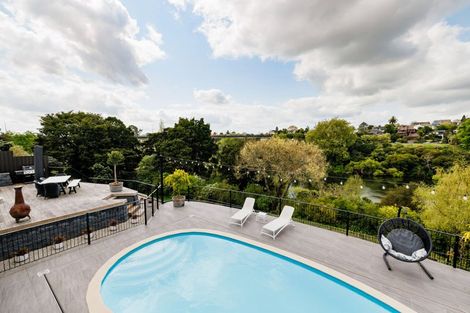 Photo of property in 4 Hardley Street, Whitiora, Hamilton, 3200