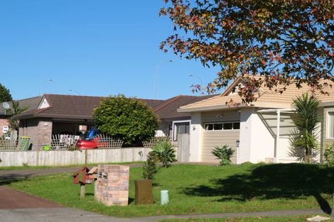 Photo of property in 180 Millhouse Drive, Golflands, Auckland, 2013
