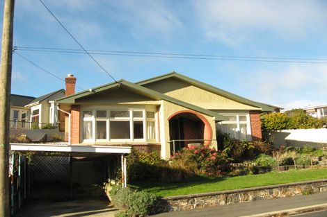 Photo of property in 33 Springhill Road, Mornington, Dunedin, 9011
