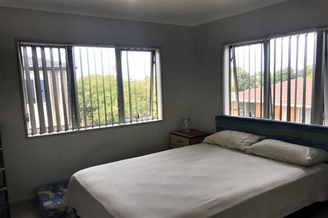 Photo of property in 77a Puhinui Road, Papatoetoe, Auckland, 2104