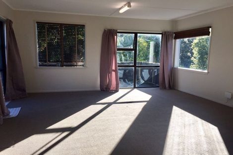 Photo of property in 21a Page Point, Mellons Bay, Auckland, 2014