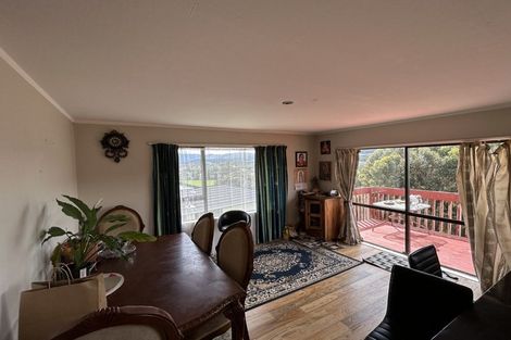 Photo of property in 17 Exploration Way, Whitby, Porirua, 5024