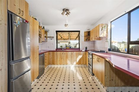 Photo of property in 15 Pemberton Crescent, Greerton, Tauranga, 3112