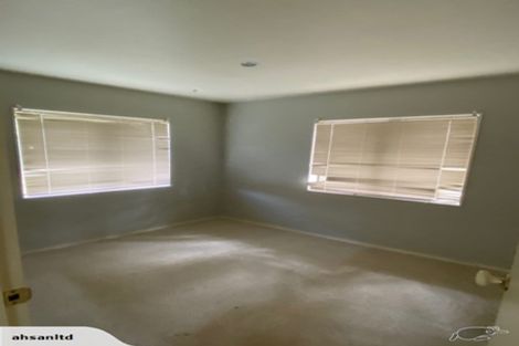 Photo of property in 21 Seabrook Avenue, New Lynn, Auckland, 0600