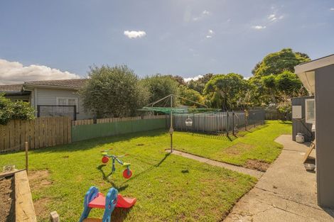 Photo of property in 11 White Street, Whitianga, 3510