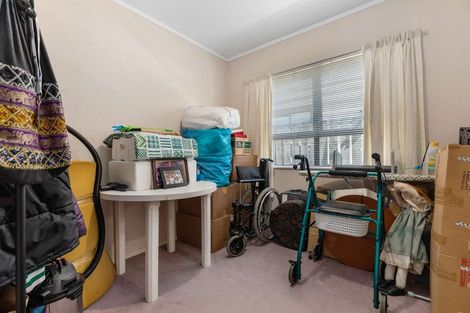 Photo of property in 1/12 Wellington Street, Papakura, 2110
