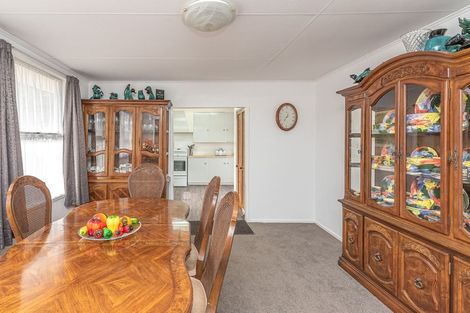 Photo of property in 25 Alexandra Street, Marton, 4710