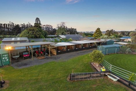 Photo of property in 96 Westhead Road, Pollok, Waiuku, 2683