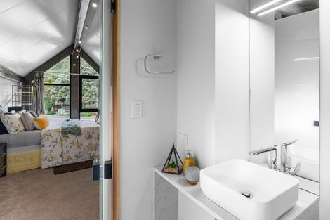 Photo of property in 69 Wellington Road, Paekakariki, 5034