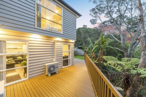 Photo of property in 1a Miro Street, New Lynn, Auckland, 0600