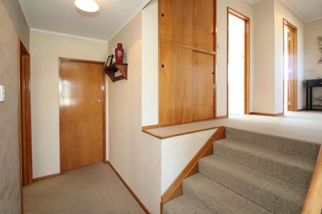 Photo of property in 27 Glendale Crescent, Holmes Hill, Oamaru, 9401