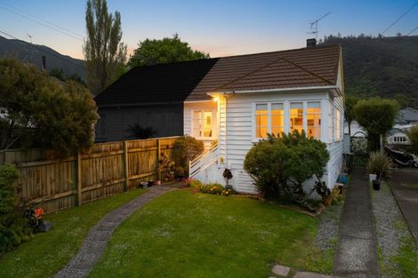Photo of property in 23 Feist Street, Naenae, Lower Hutt, 5011