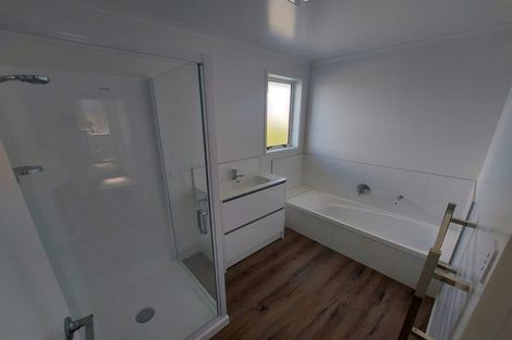 Photo of property in 3 Silver Fern Way, Woodhill, 0110