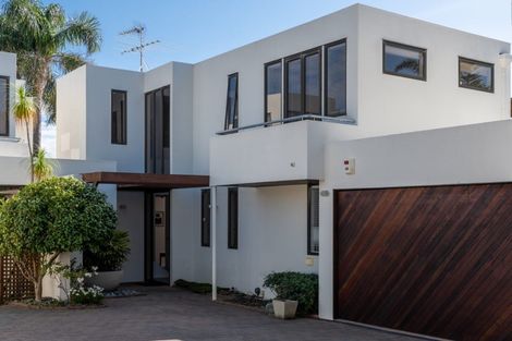 Photo of property in 1/12 Craig Road, Milford, Auckland, 0620