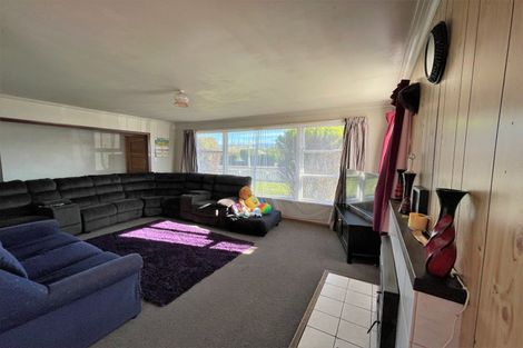 Photo of property in 56 Tennyson Street, Dannevirke, 4930