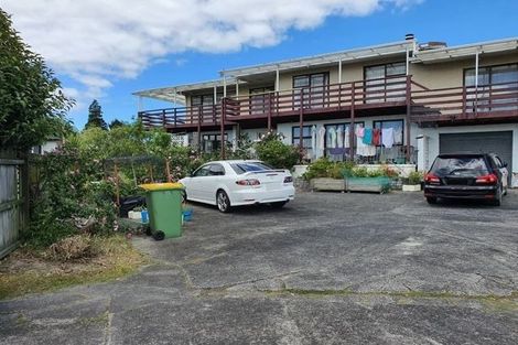 Photo of property in 22 Addison Street, Blockhouse Bay, Auckland, 0600