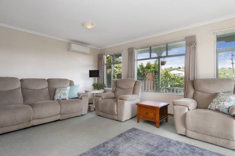 Photo of property in 2 Thornlea Drive, Welcome Bay, Tauranga, 3112