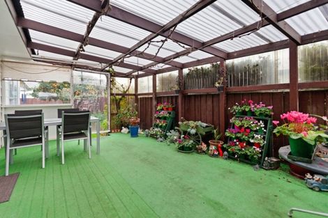 Photo of property in 37 Puriri Crescent, Edgecumbe, 3120