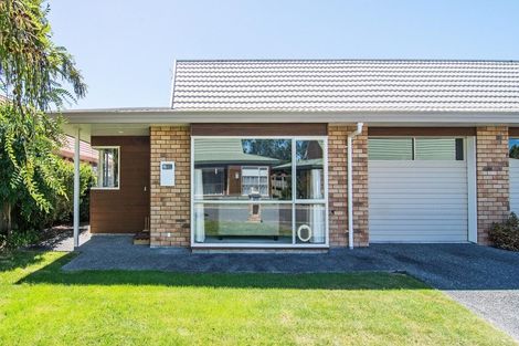 Photo of property in Holdsworth Villas, 59/2 William Donald Drive, Solway, Masterton, 5810