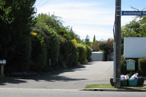 Photo of property in 104 Avonhead Road, Avonhead, Christchurch, 8042
