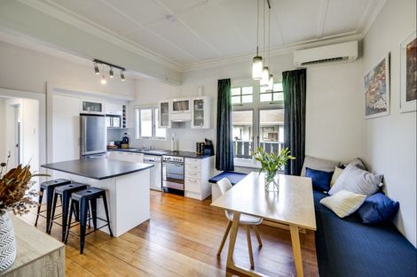 Photo of property in 800 Victoria Street, Parkvale, Hastings, 4122